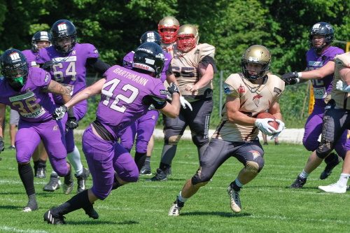 Spartans vs. Pirates